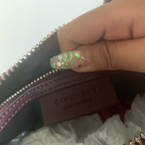 Givenchy Small Aubergine Antigona - Picture 13 of 14